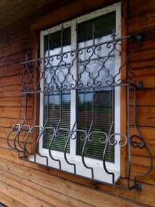 Решетка кованая