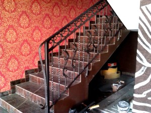 Кованое лестничное ограждение